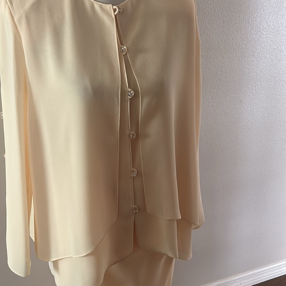 💥Caron Chicago 2 Piece Suit - Size 8💥 - Picture 2 of 10